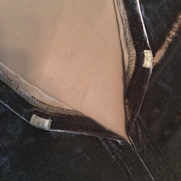 Velvet Tunic Black 3X VILLAGER SIGNATURE By LIZ CLAIBORNE V-Neck Women’s Size 3X - Picture 14 of 16